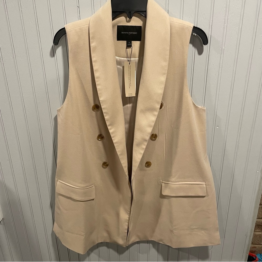 NWT Women’s Banana Republic suit vest